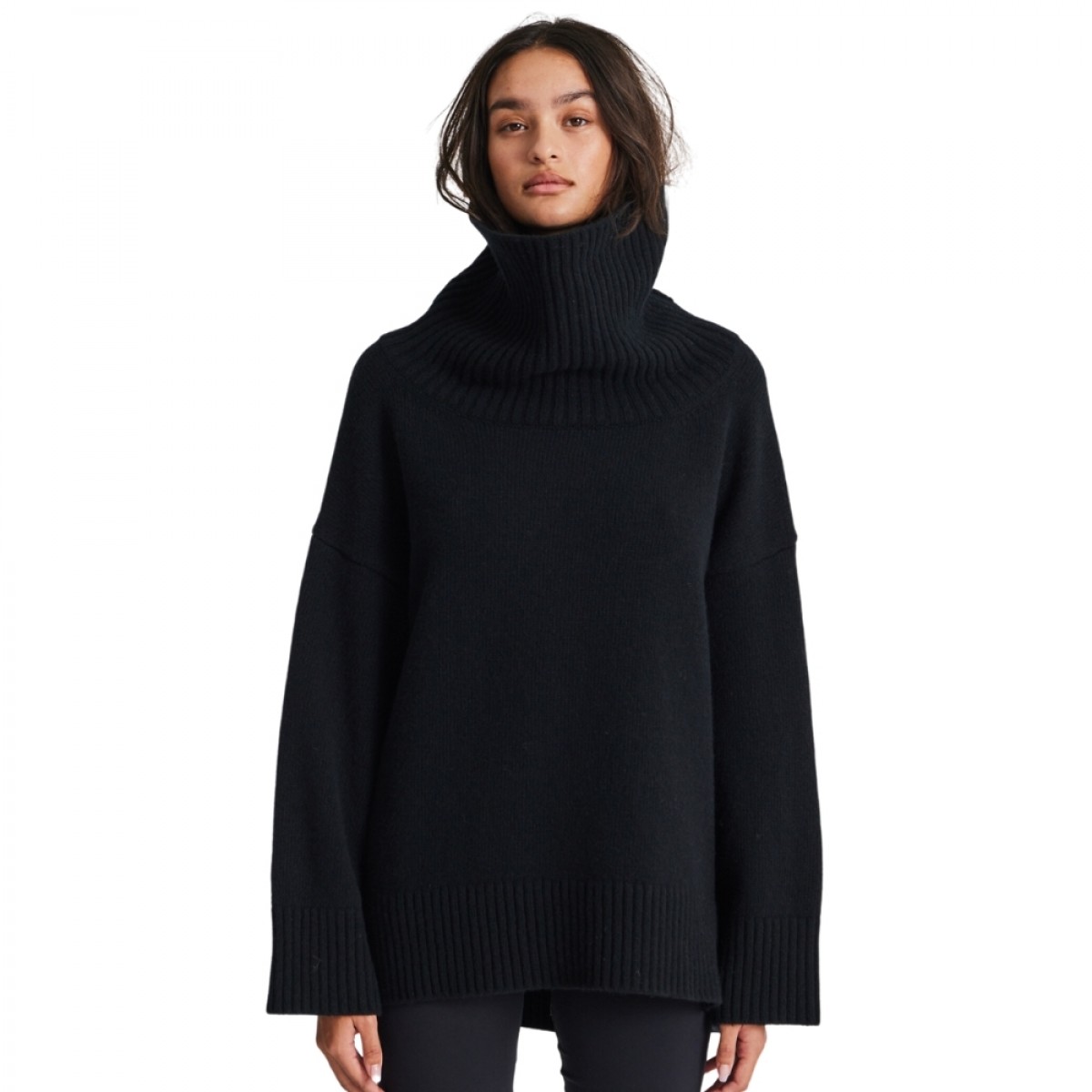 vita lambswool jumper - black