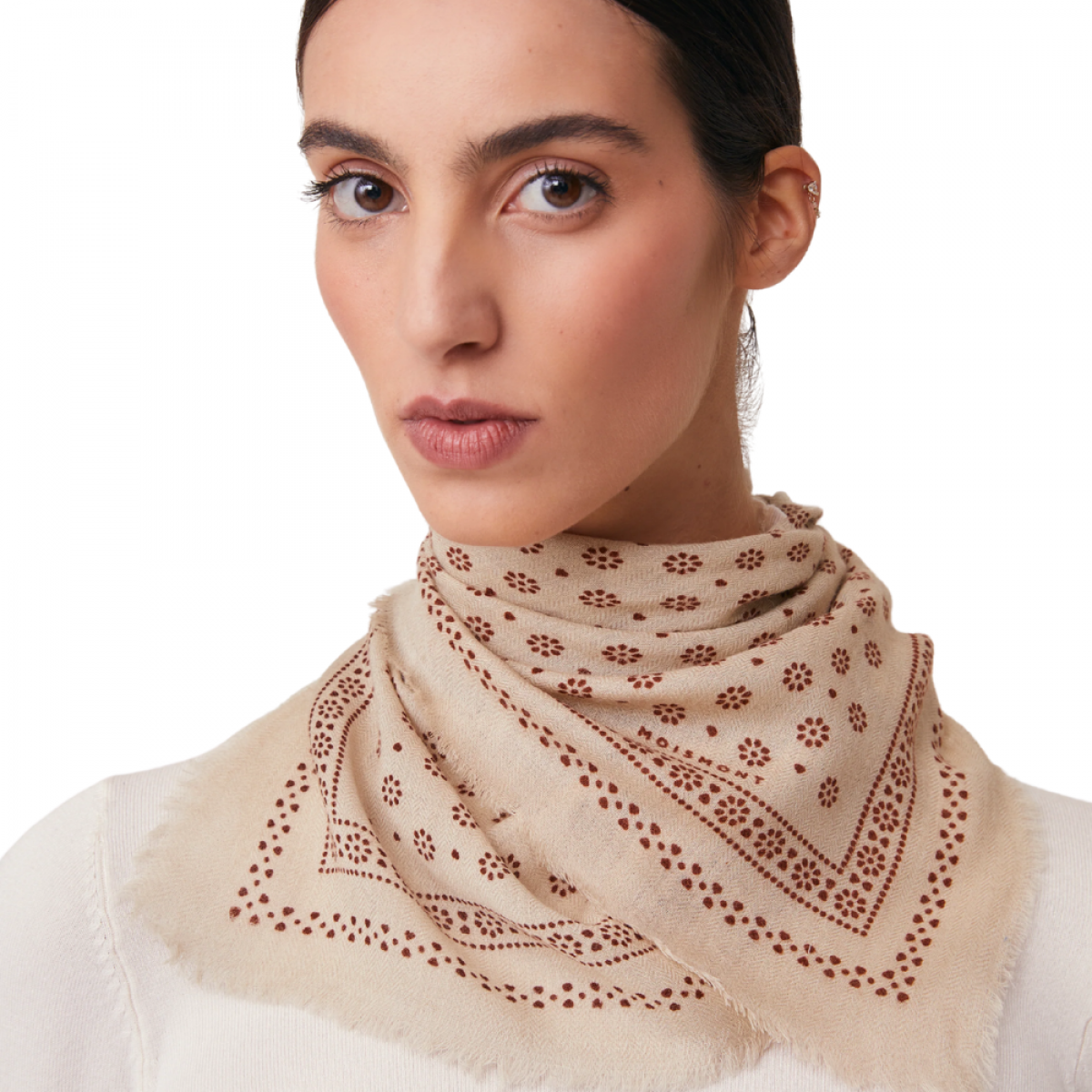 moismont scarf olaf no 676 western - ecru - model front