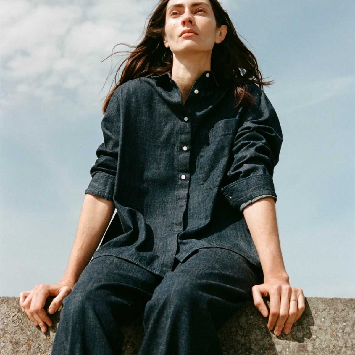 lynette shirt denim - dark blue jeans - model front