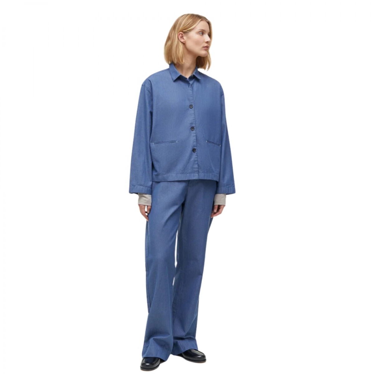 coco pant herringbone - blue jeans - model front