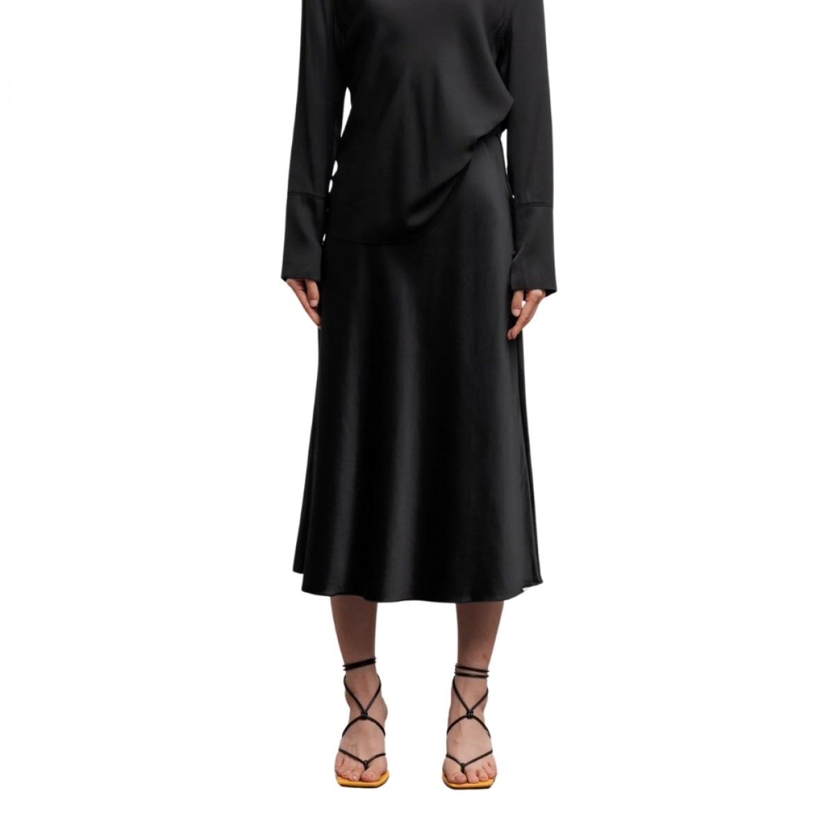 hana satin silk skirt - black - look