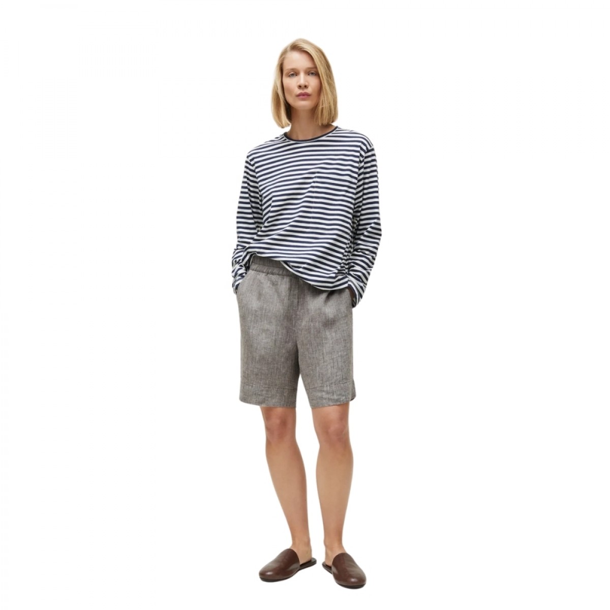 shorts long linen - brown - model front