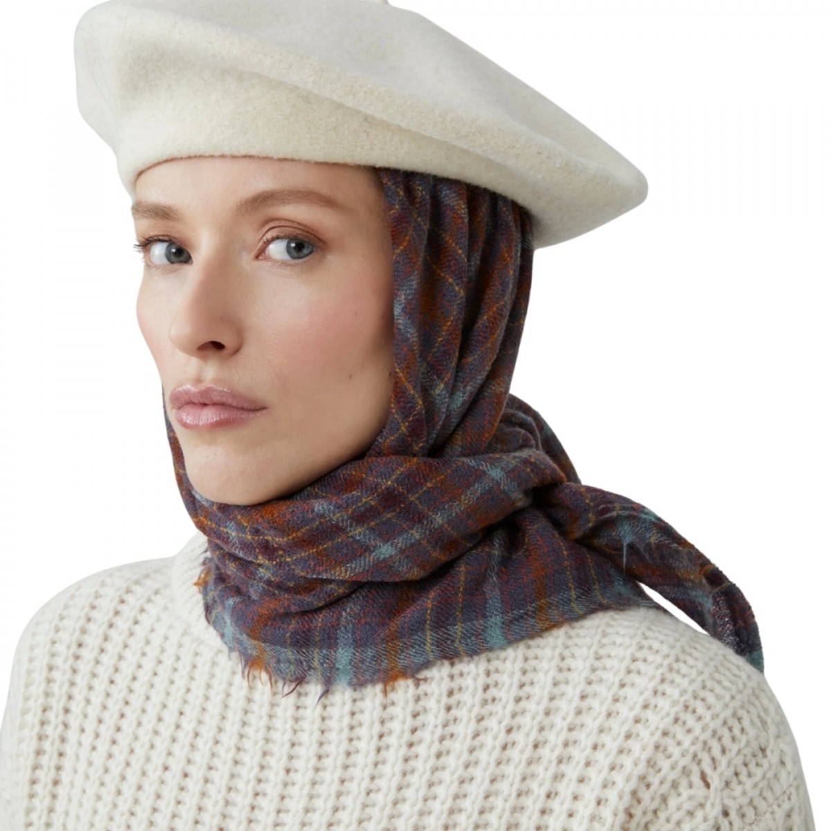 moismont edinbourg no 800 scarf - slate grey - look 