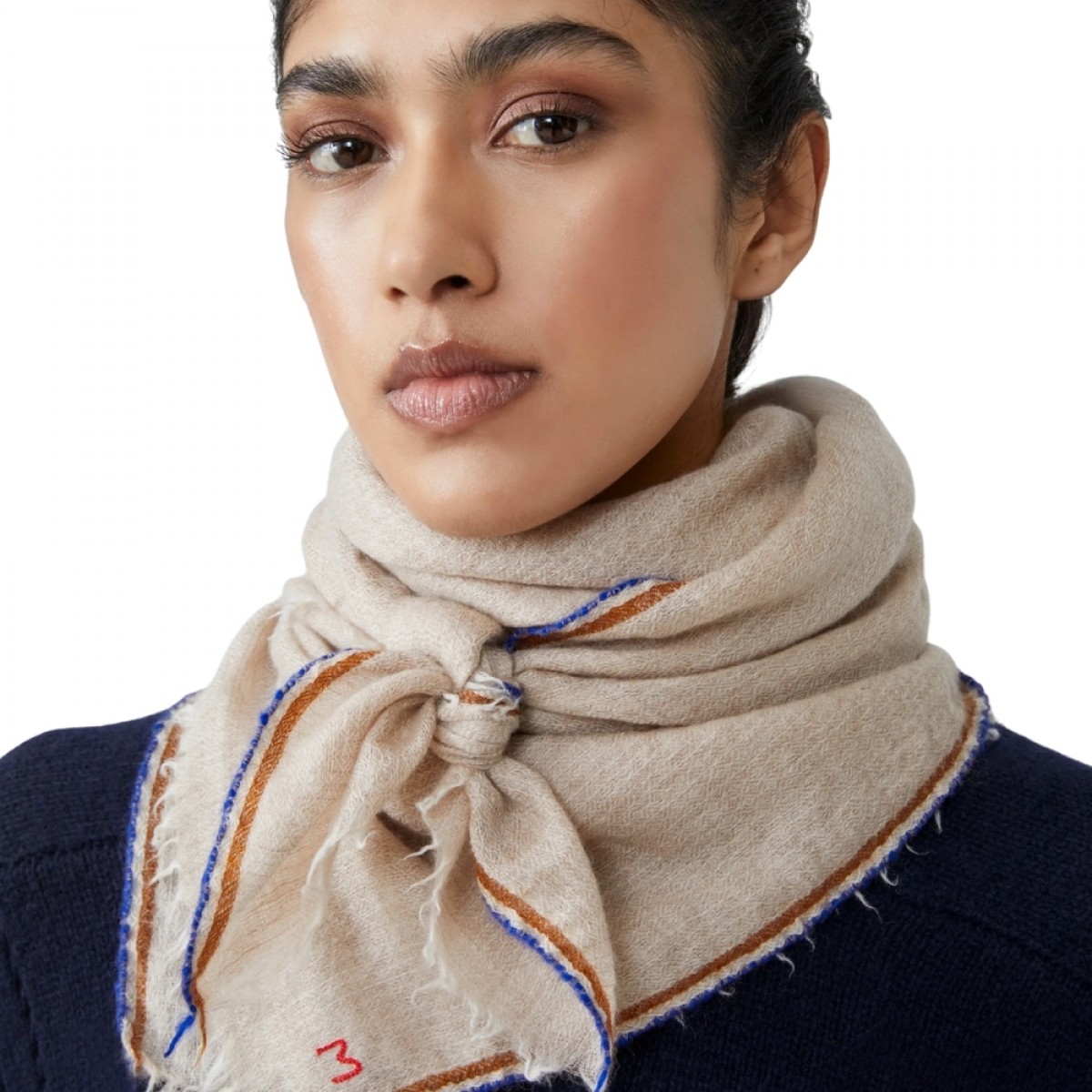 moismont roseraie no 802 - clay - model front