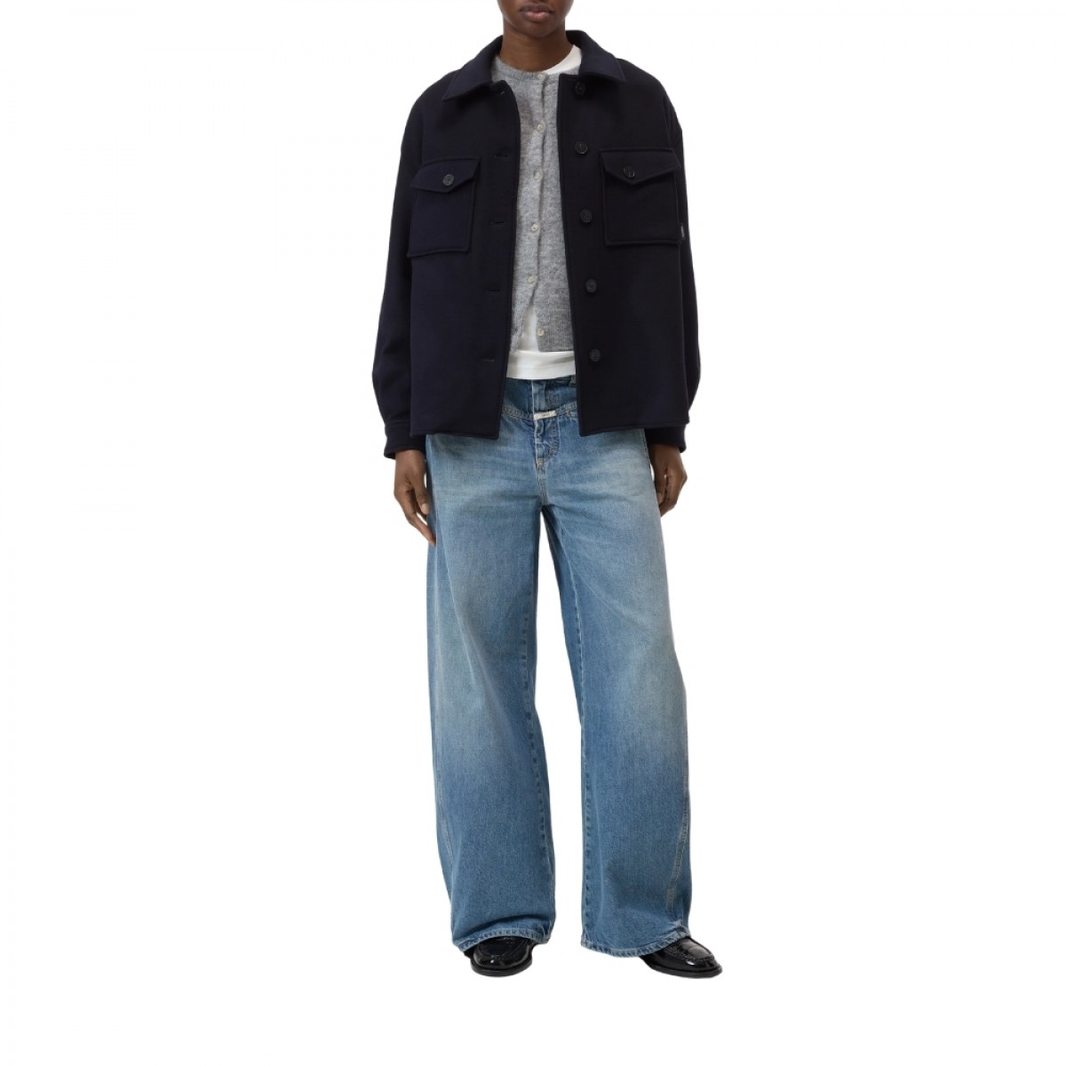 closed shacket - dark night 