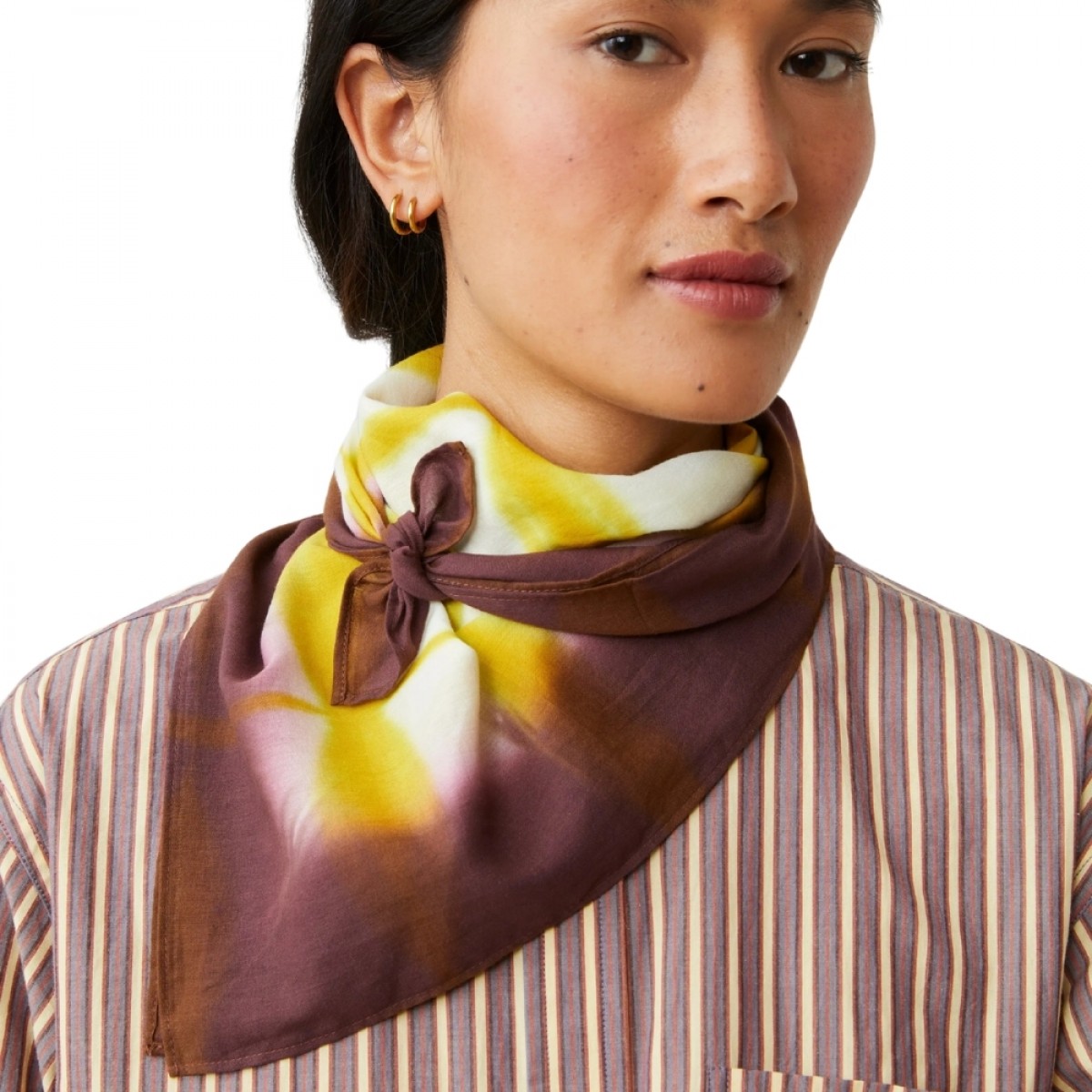 moismont pie no 766 scarf - matcha