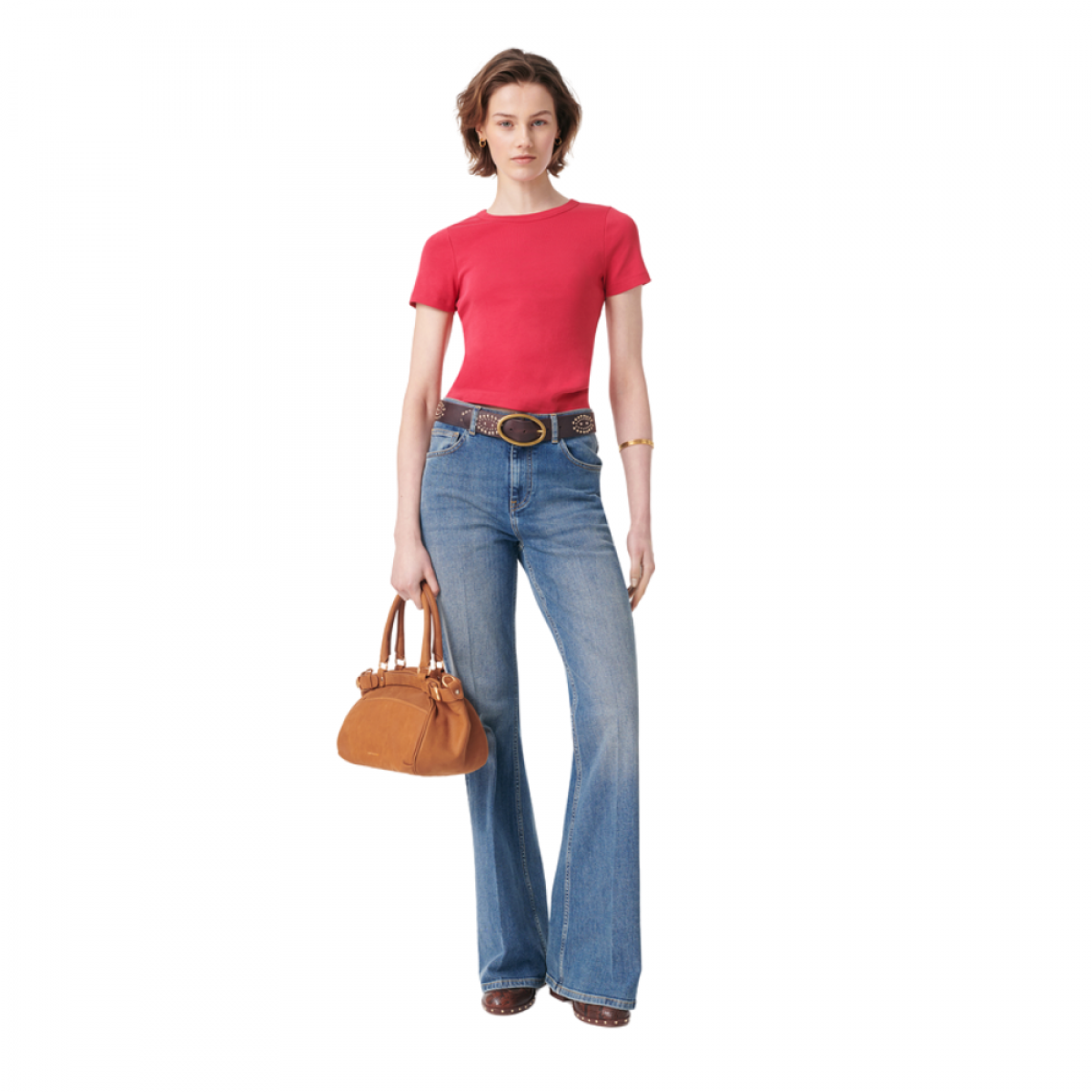 glendon t-shirt - pomegrenate - model look