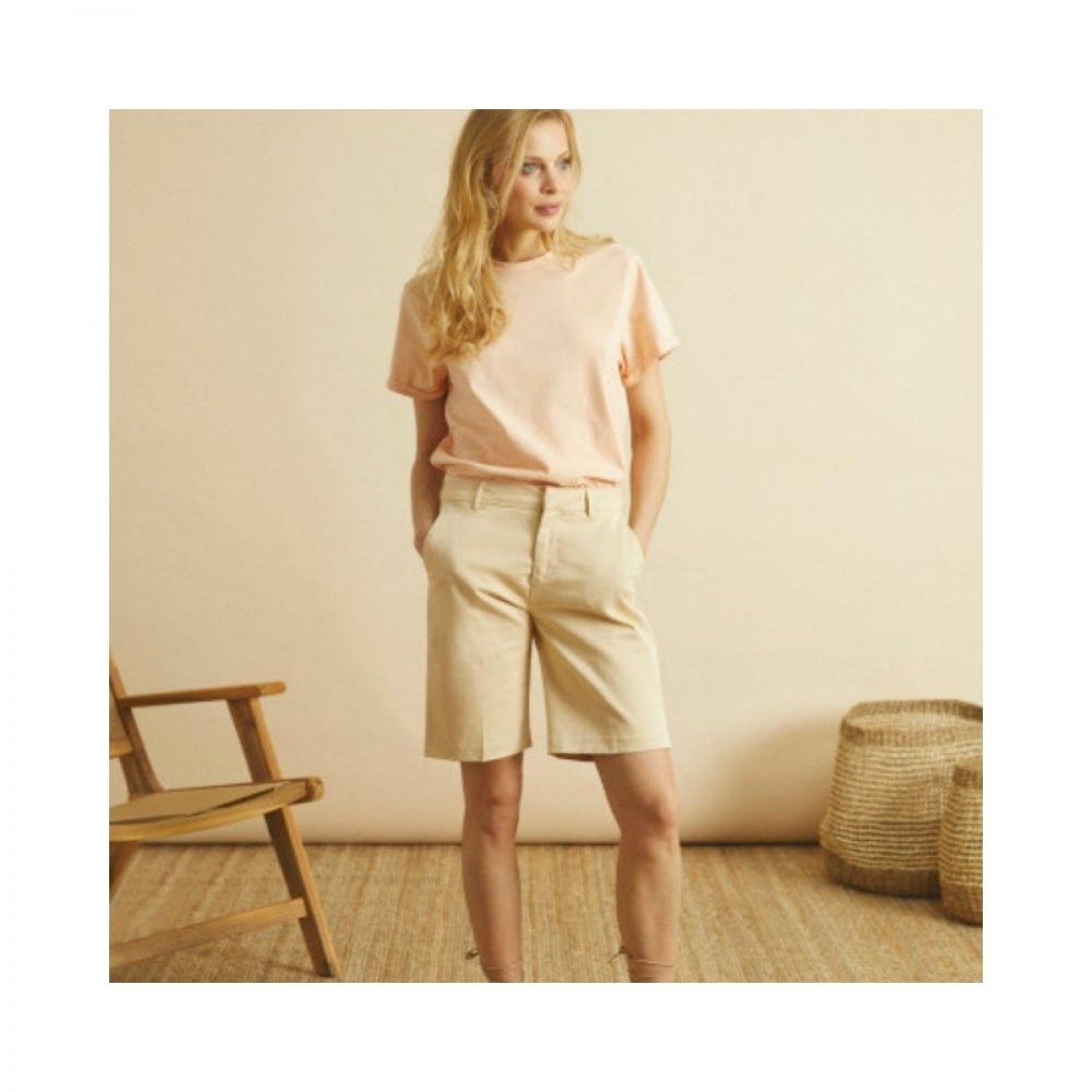 suzon bermuda shorts - light sand - model front