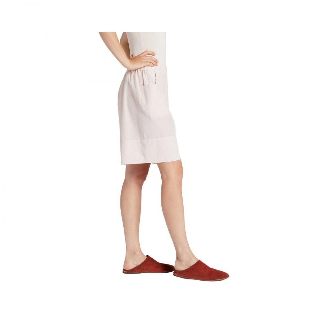 brigida shorts - cipria - model lomme 