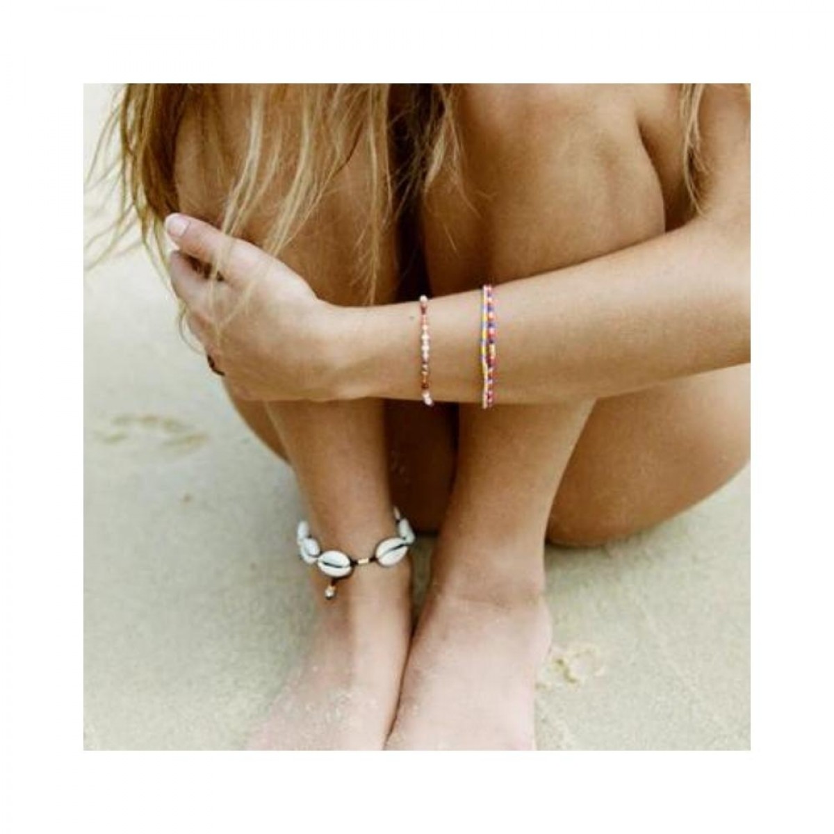 anni lu flamingo bracelet - gold - on the beach