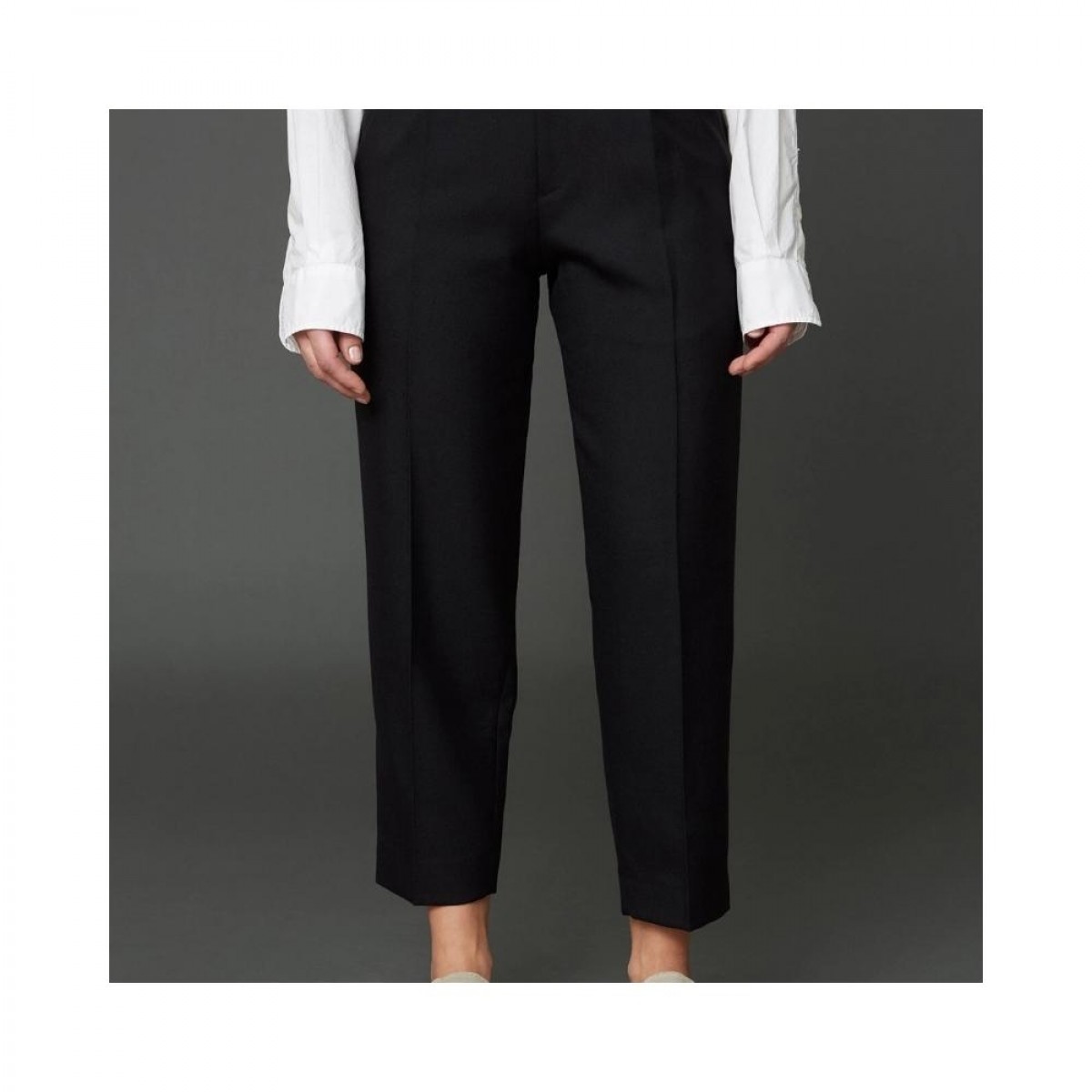 alta trousers - black - model ben