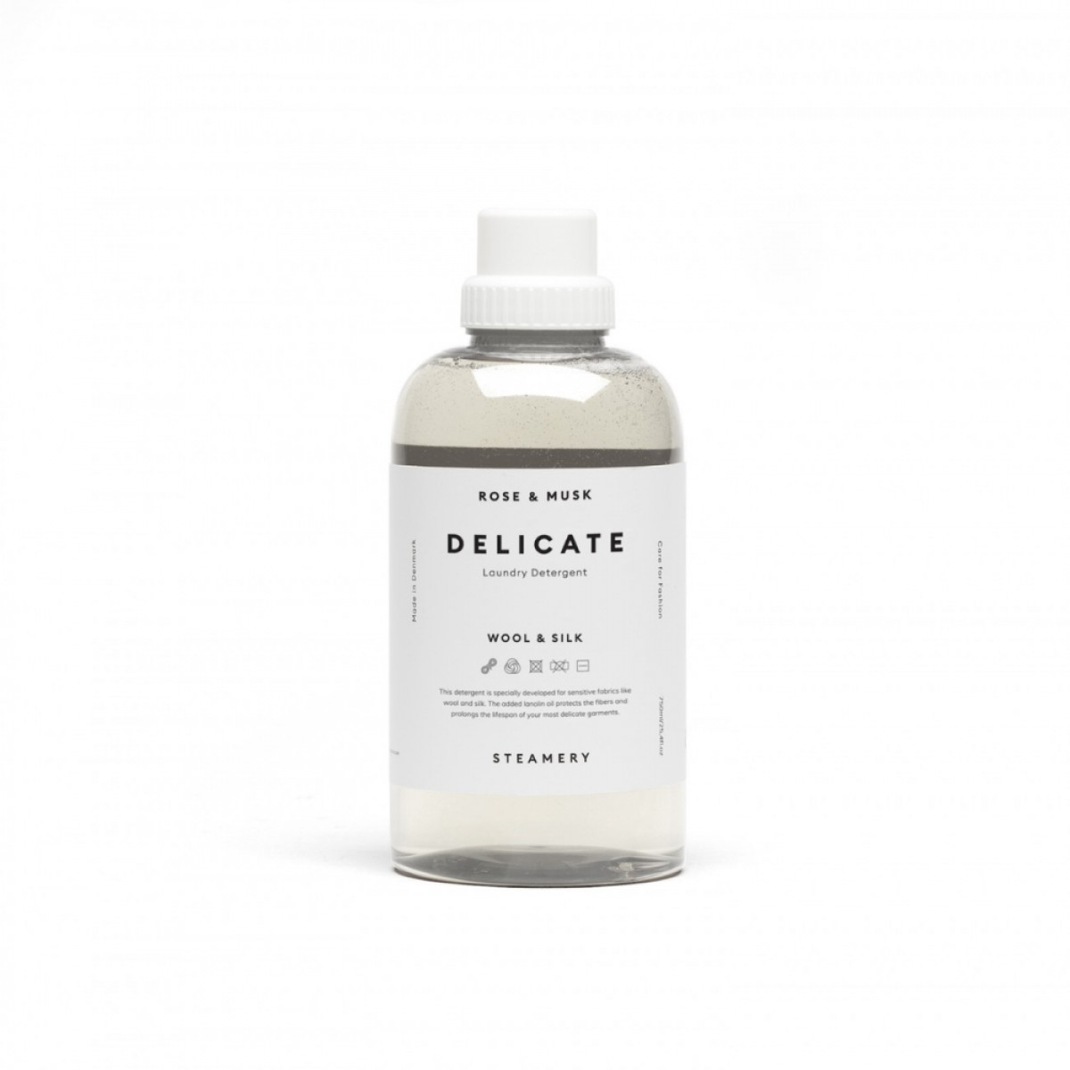 delicate laundry detergent