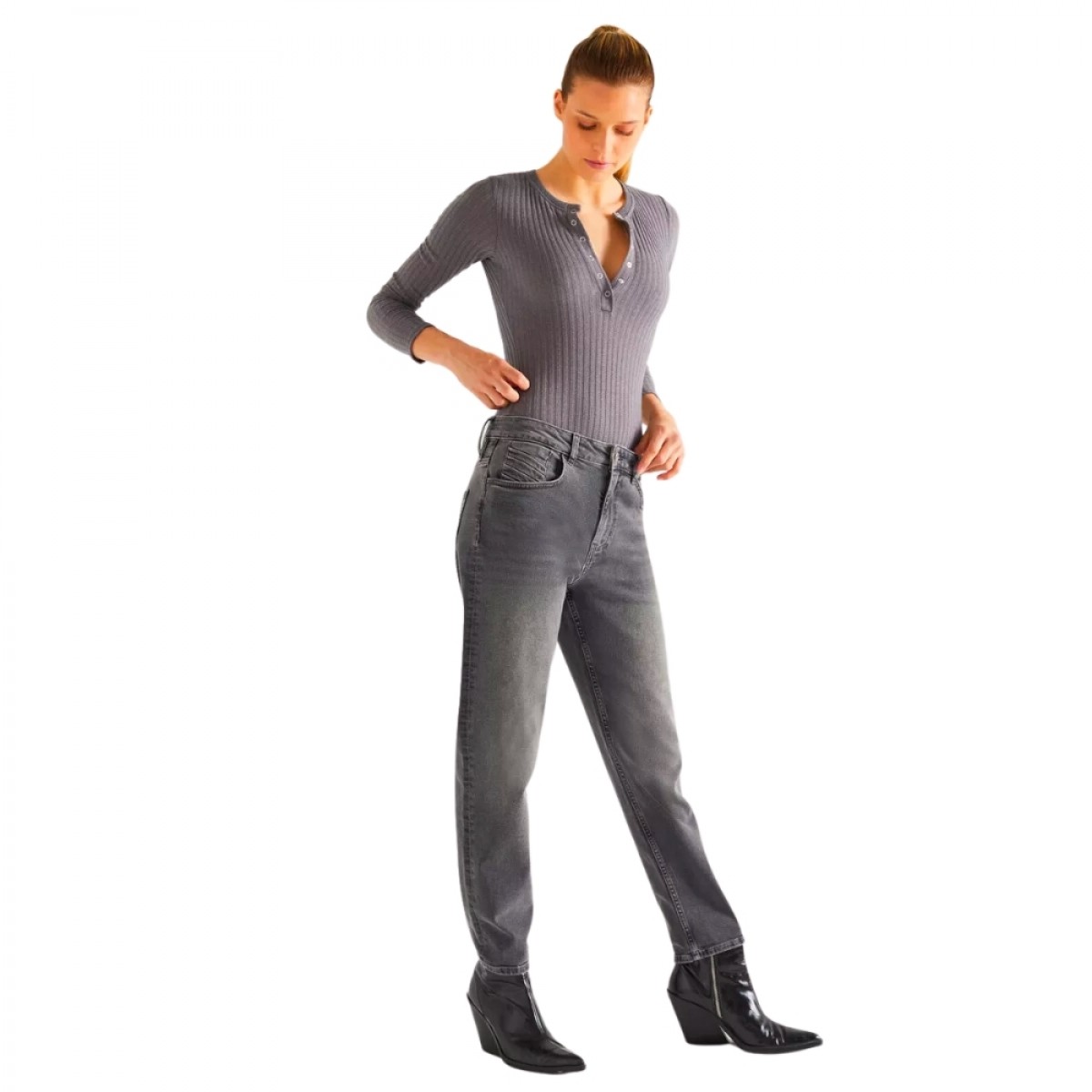jeans nola - grey - model front
