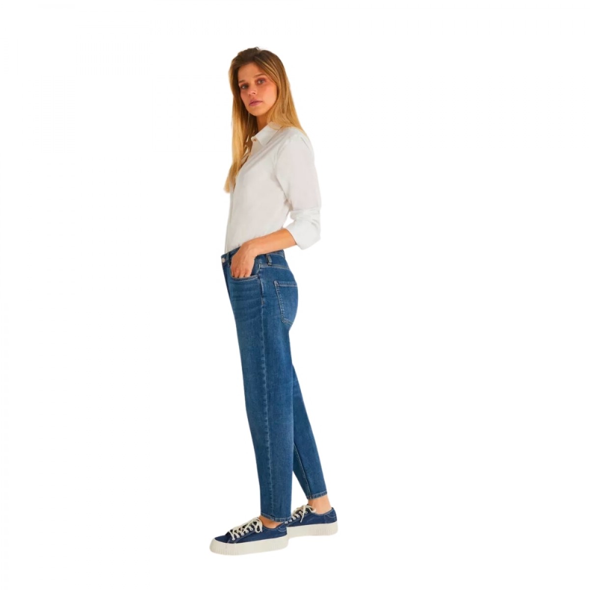 tapered jeans nola - denim blue - model fra siden 