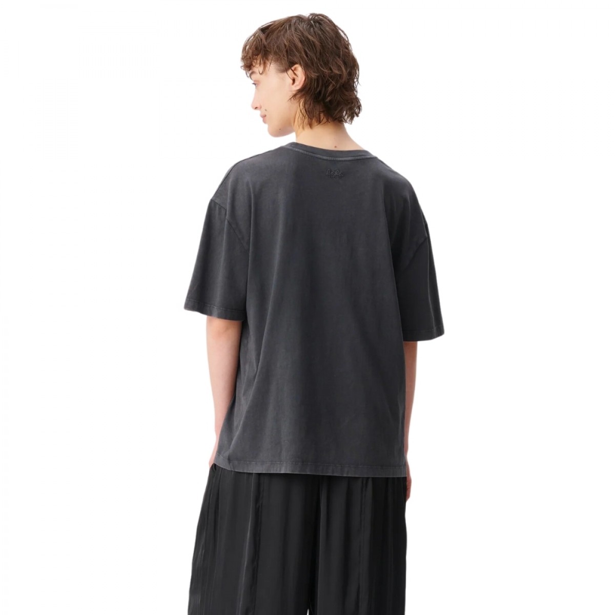 celia t-shirt - encourage antracite - model ryg