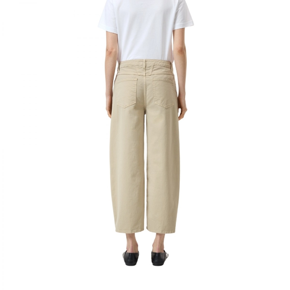 closed stover x pants - warm sand - model bagfra 