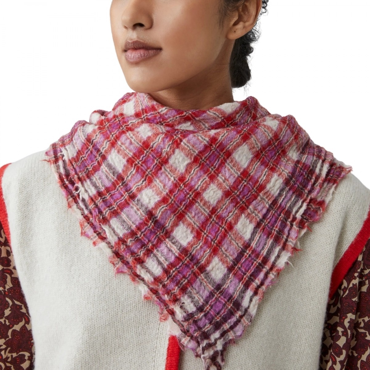 moismont magda no 793 scarf - lipstick