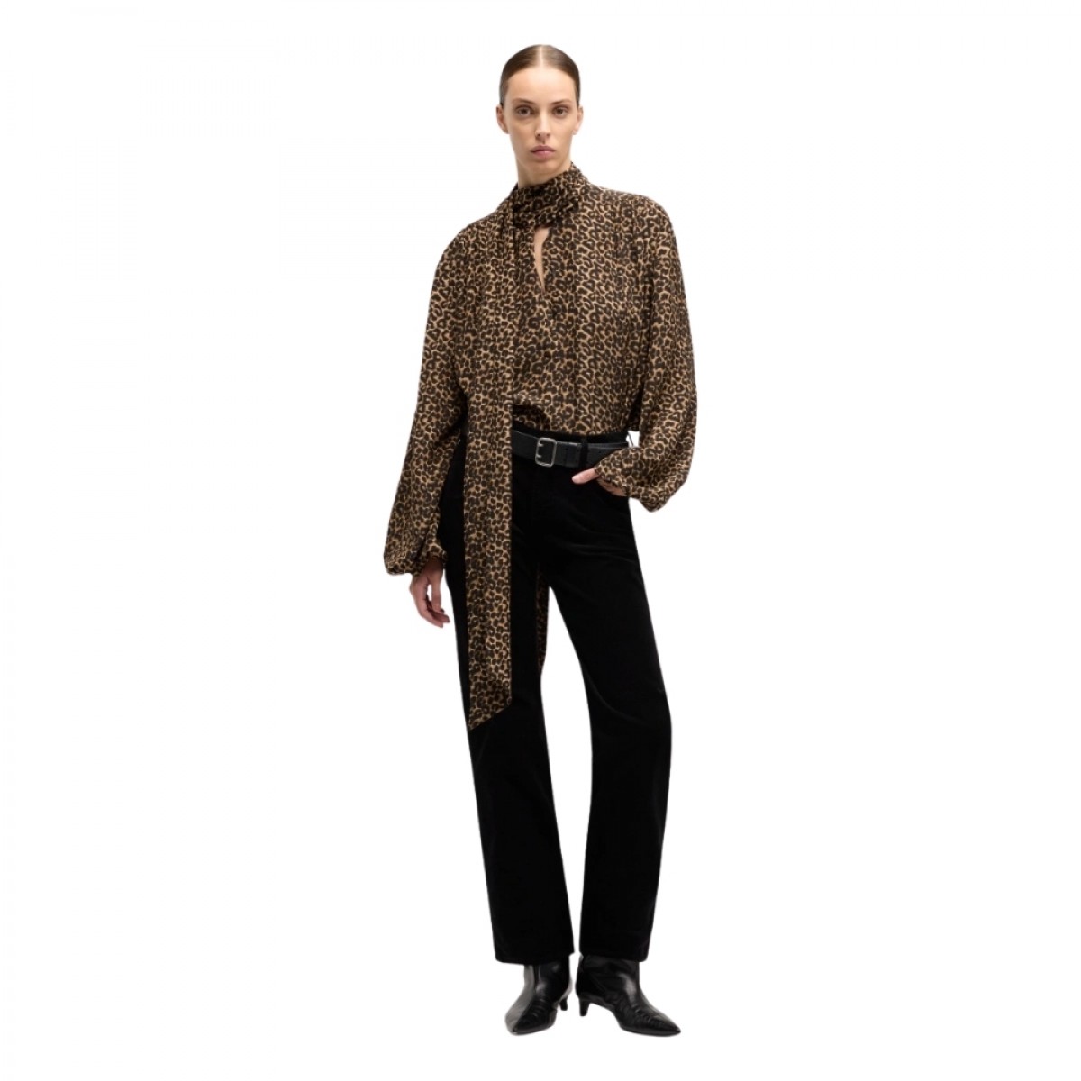 calie straight corduroy - black