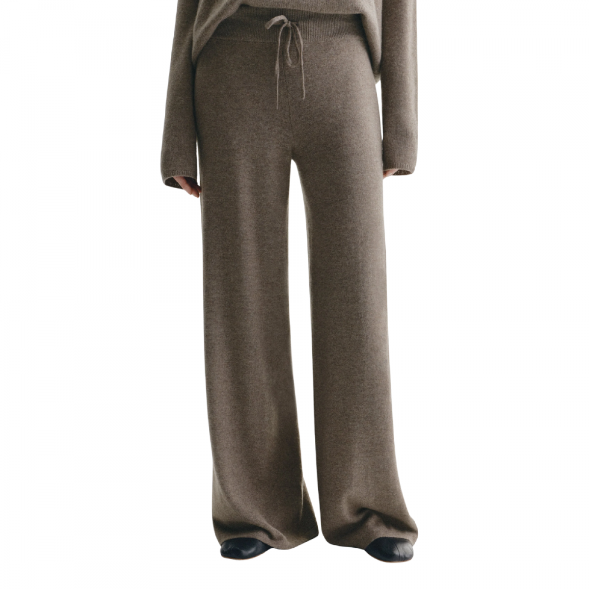 lisa yang sofi trousers - truffle - model front