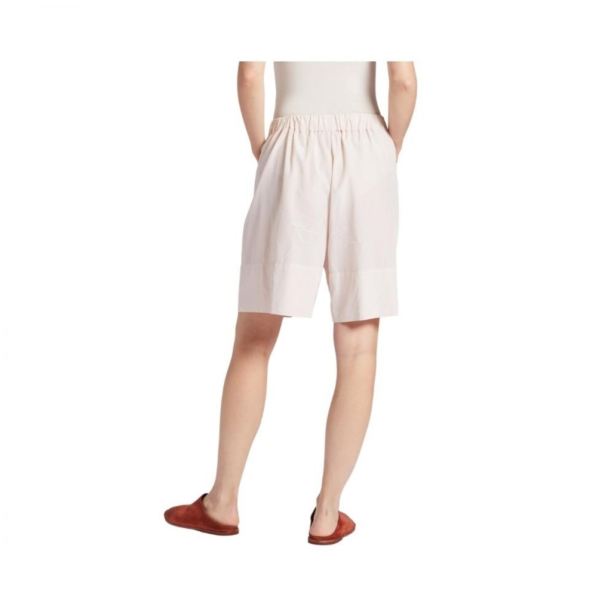 brigida shorts - cipria - model bag