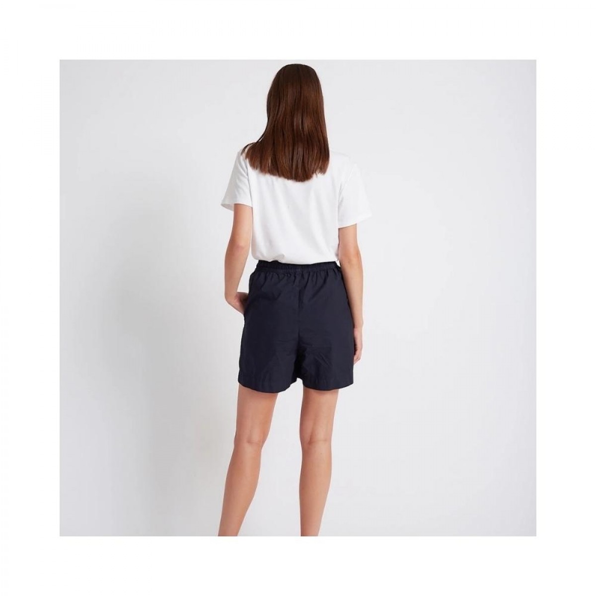 petri gmth shorts - navy - model bag