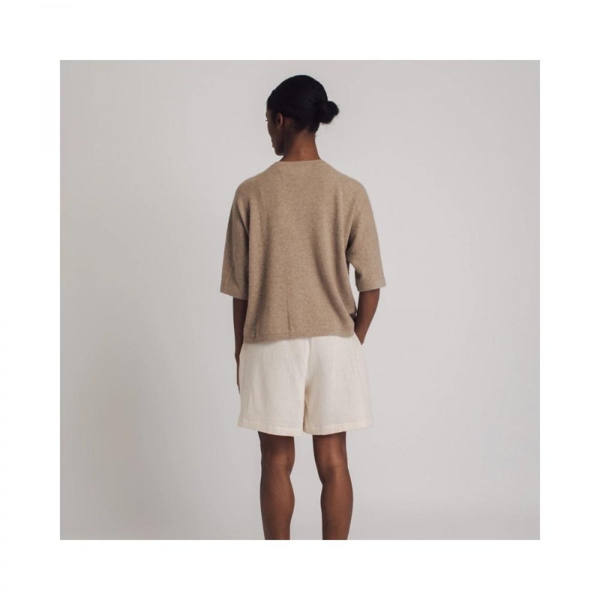 karin knit cashmere - brown - model bagfra