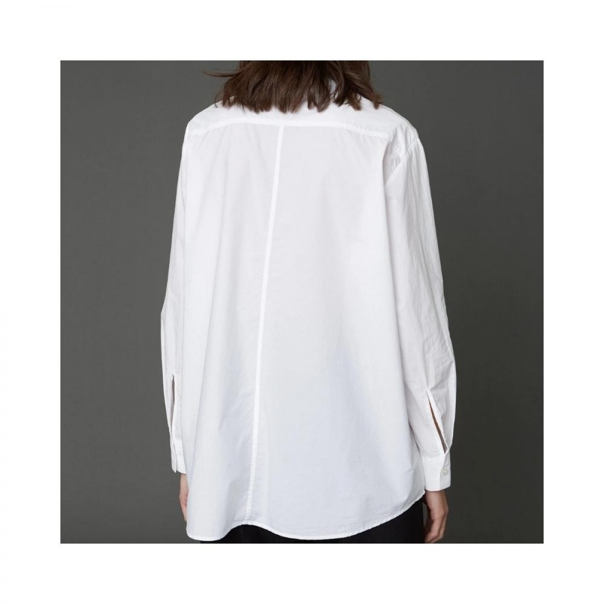 elma shirt - white - model bagfra 