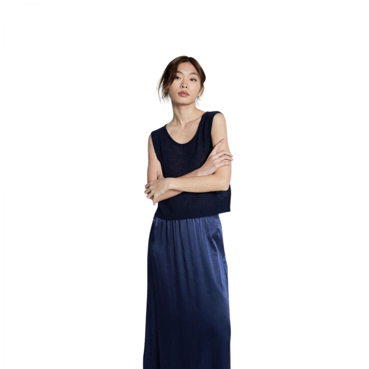 women's jumper vest - dumy - navy melange - model front