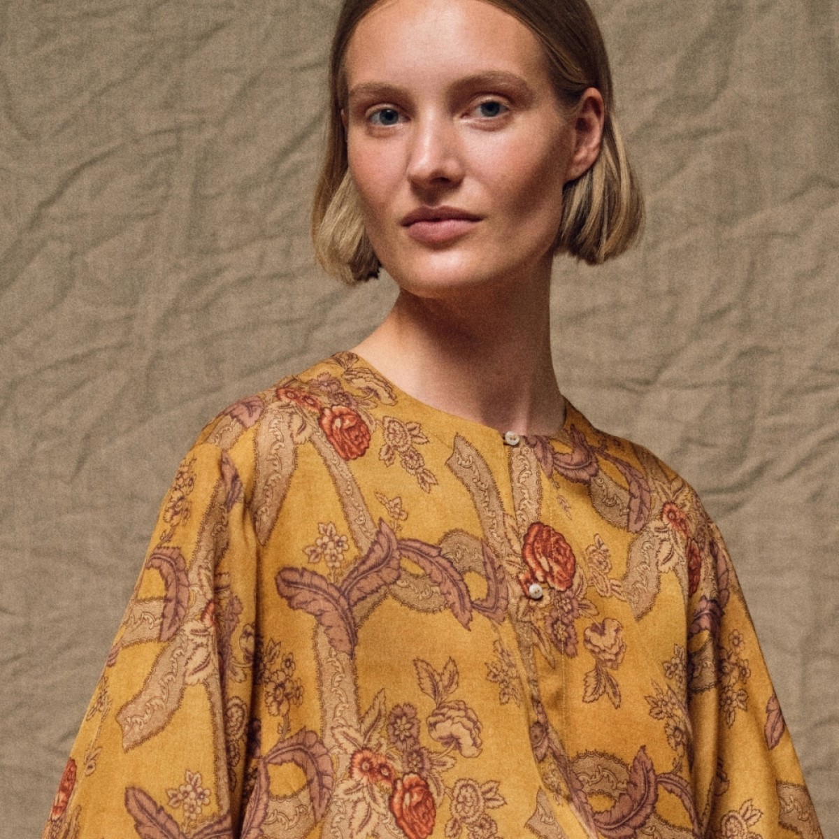 cali silk top - yellow - fra siden 