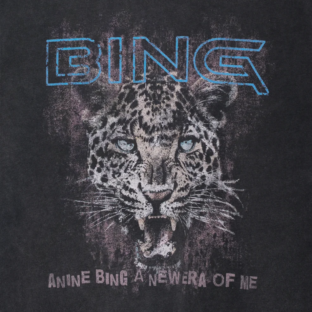 anine bing cade tee leo muse - washed black - print
