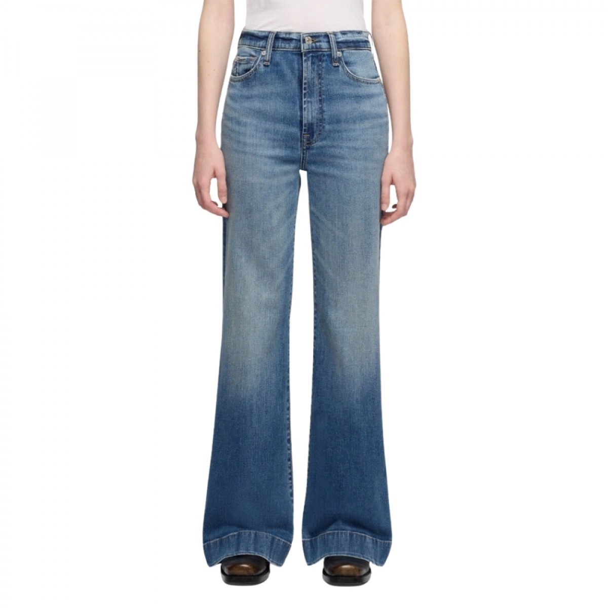 modern dojo tailorless daded echo - denim blue - model front 