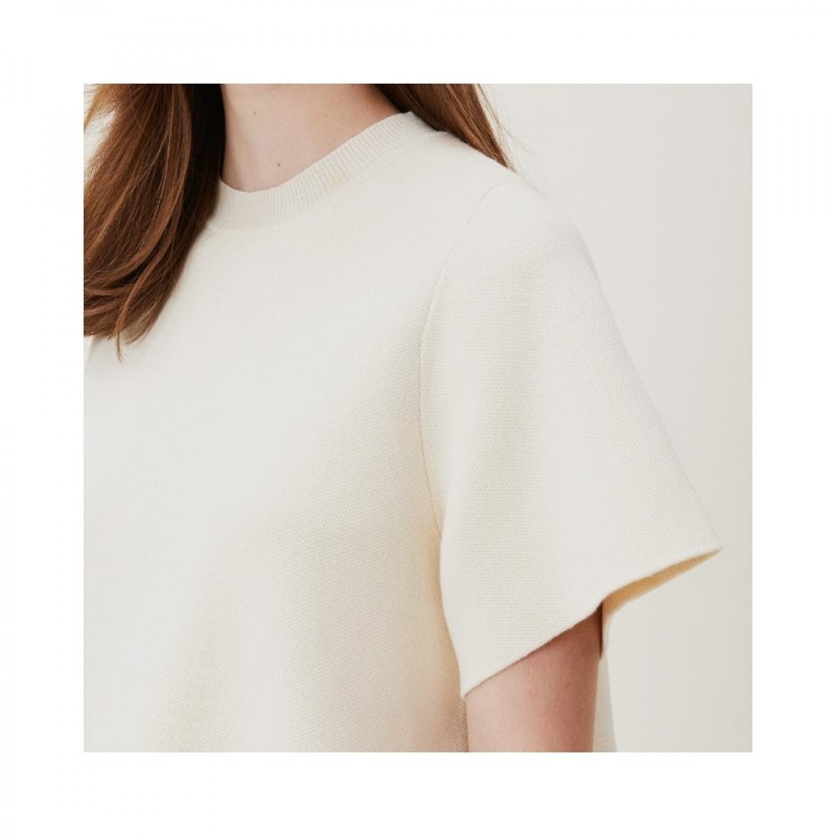 tilly blouse - white asparagus - model ærme