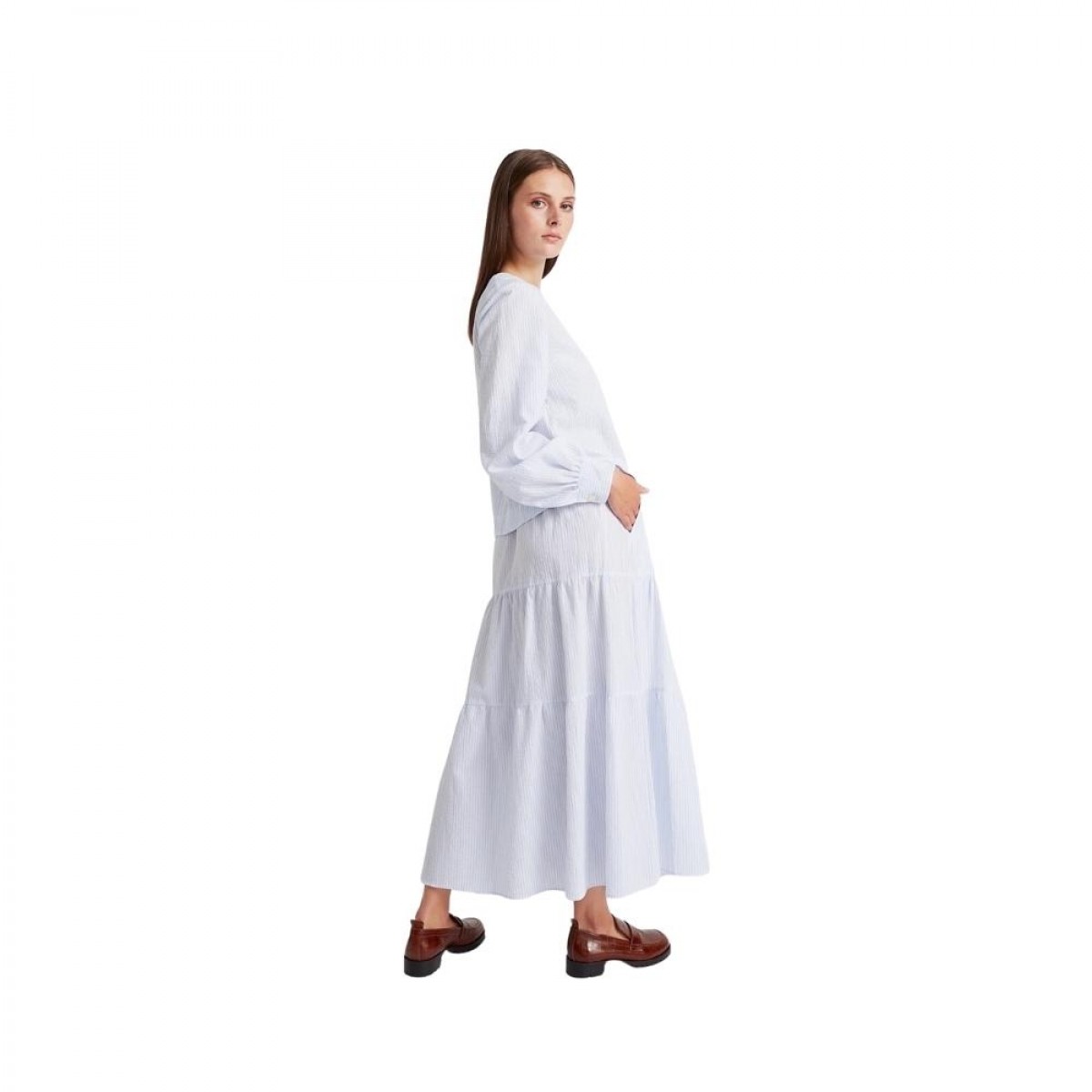 phi skirt - light blue / white stripe - model bagfra 