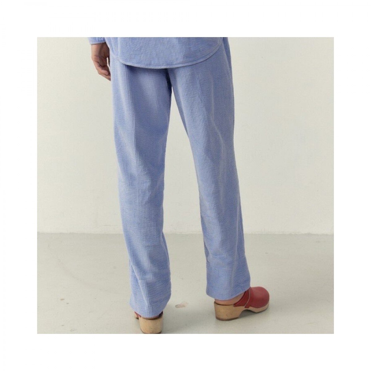 women's trousers padow - wisteria - model bragfra