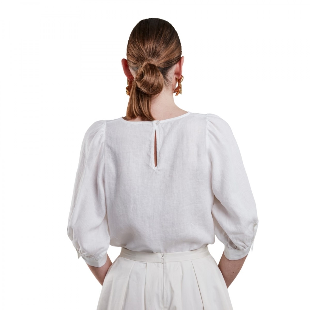 carmen blouse - white - model ryg