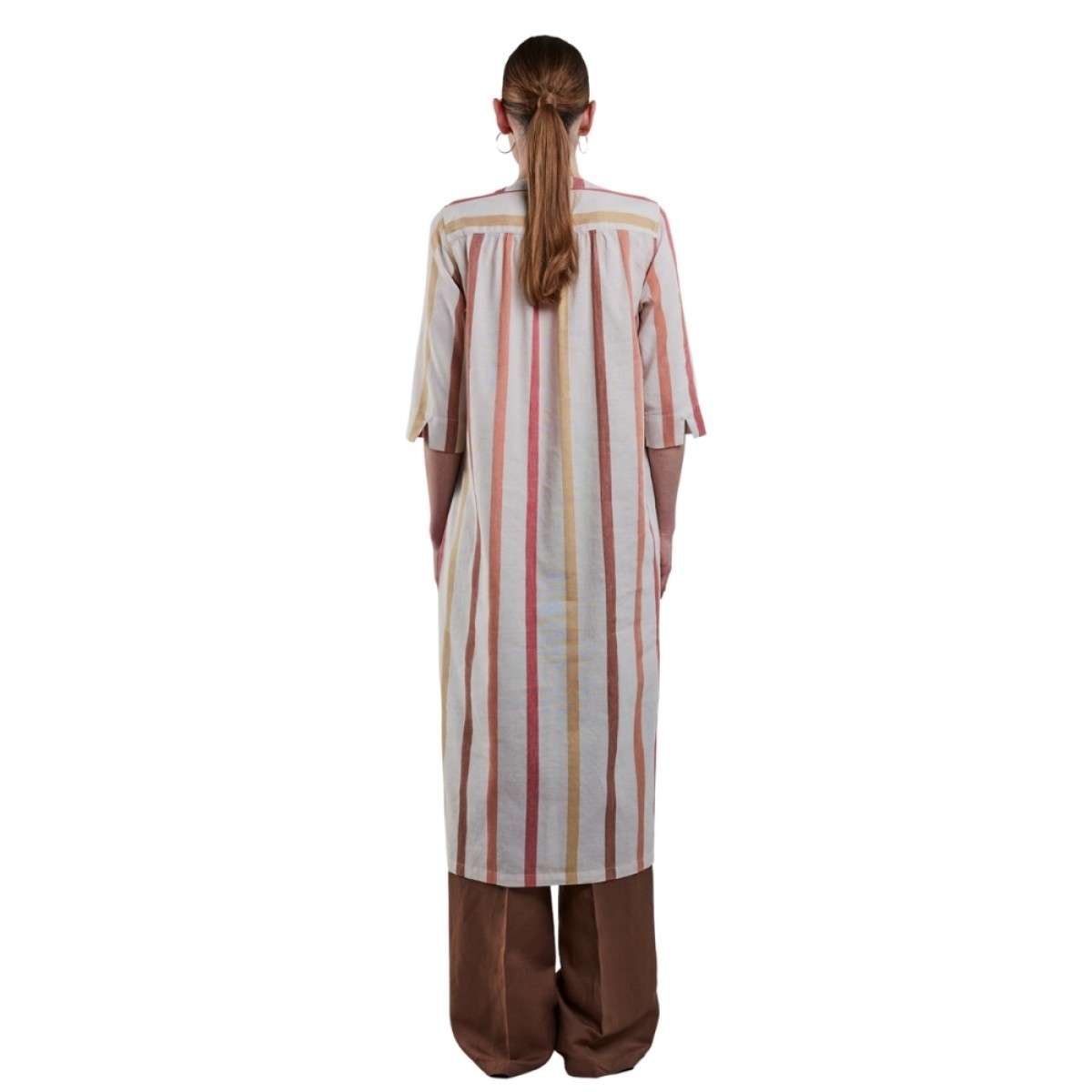 julia dress - light brown stripe - model ryg