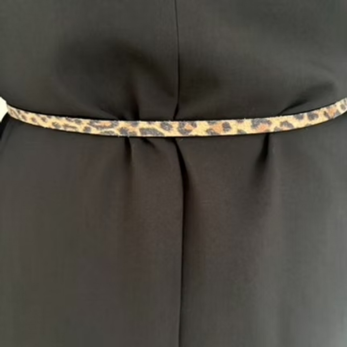 lili waist belt suede - leo - look