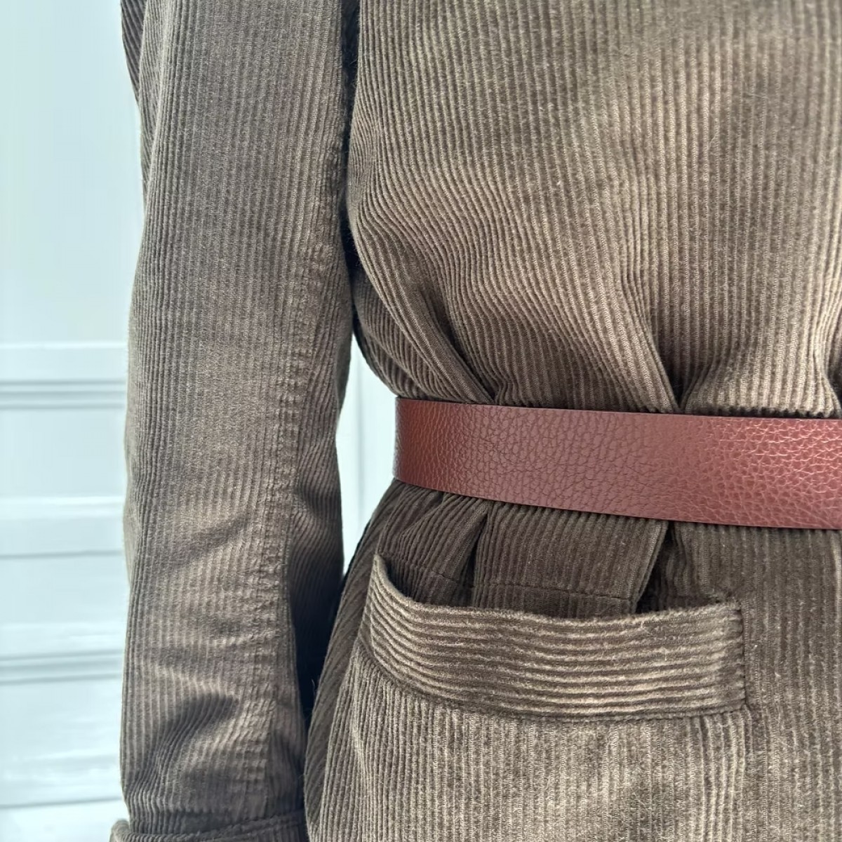louise leather belt gold - chocolate - look