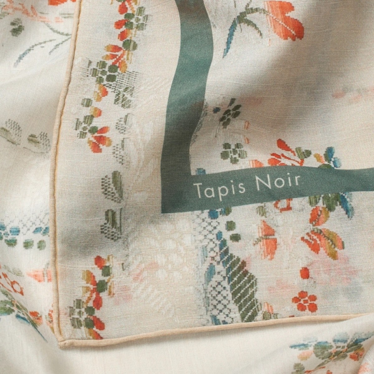 light small evie scarf - white - kant