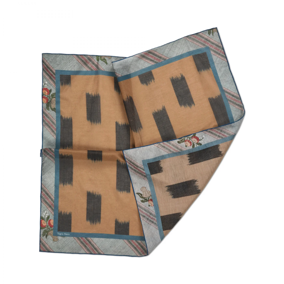 light small gwen scarf - beige - look