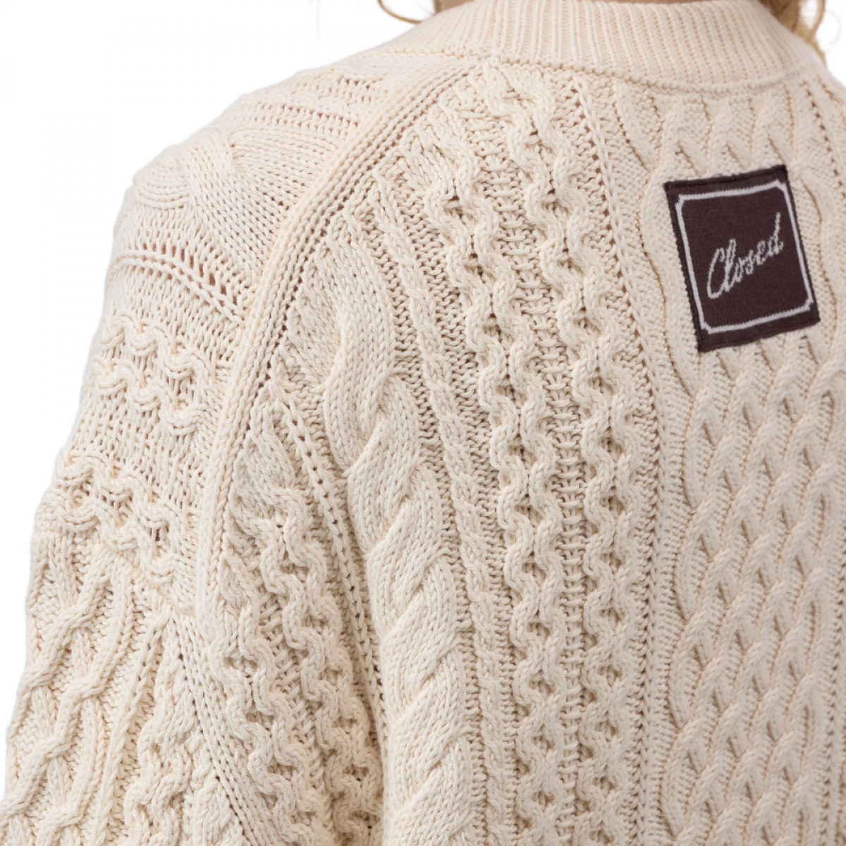 closed crew neck long sleeve - whipped cream - fra siden 