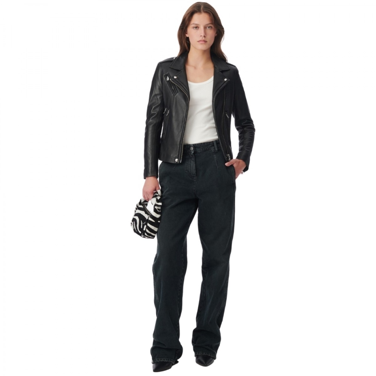 newhan leather jacket - black - model look 