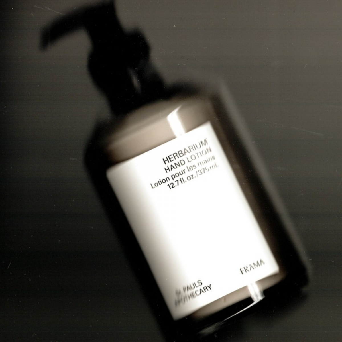 frama hand lotion - herbarium - look 2