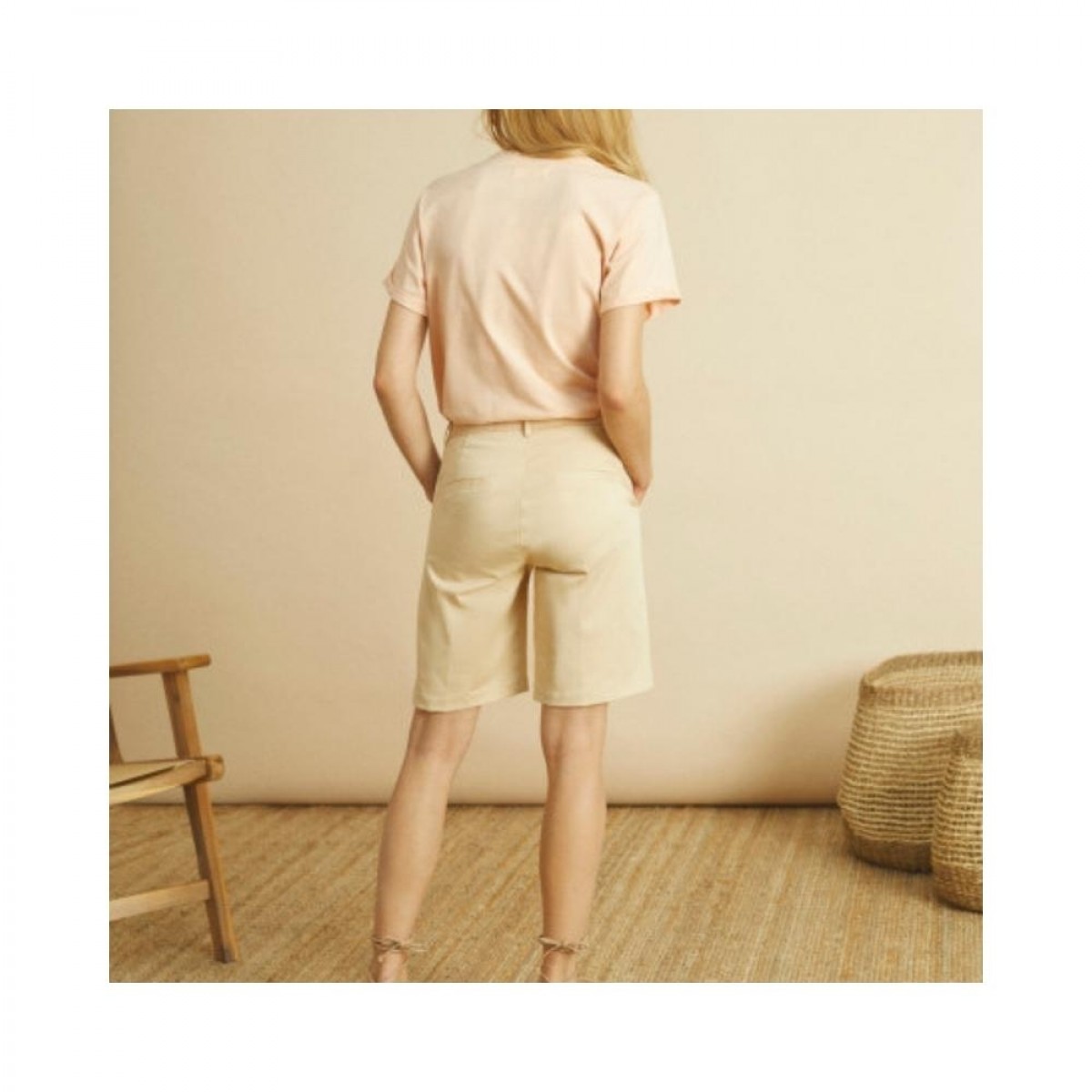 suzon bermuda shorts - light sand - model bagfra
