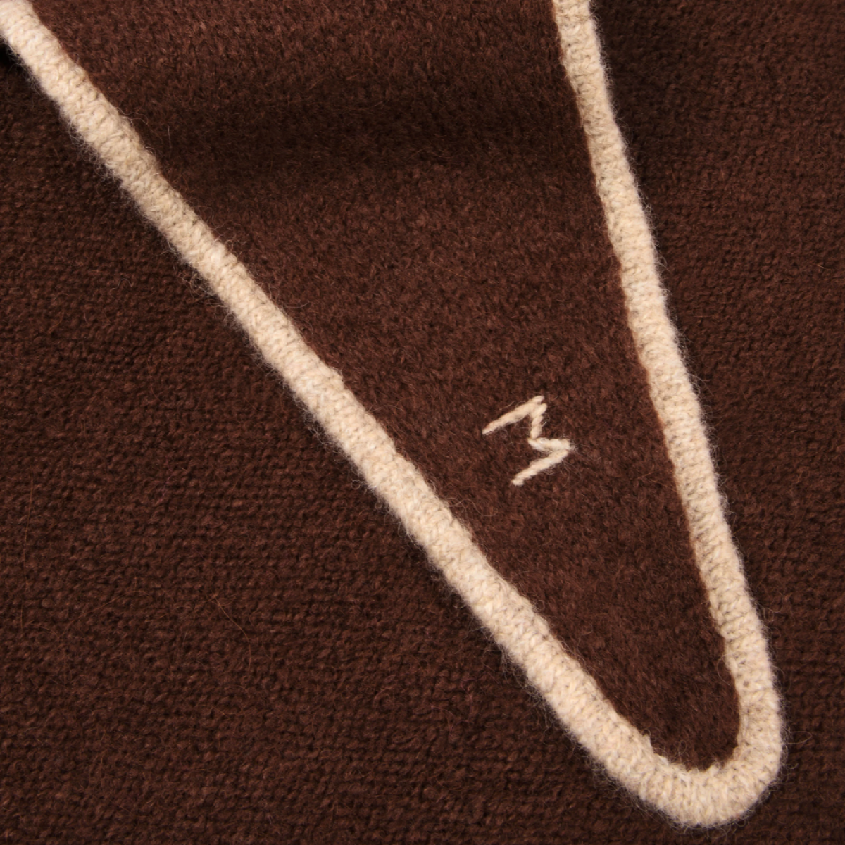 moismont scarf elly no 218 violin - brown - logo