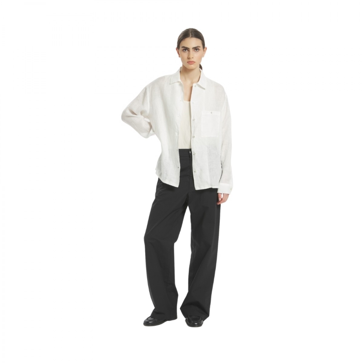 shirt cristy telino - white - model look
