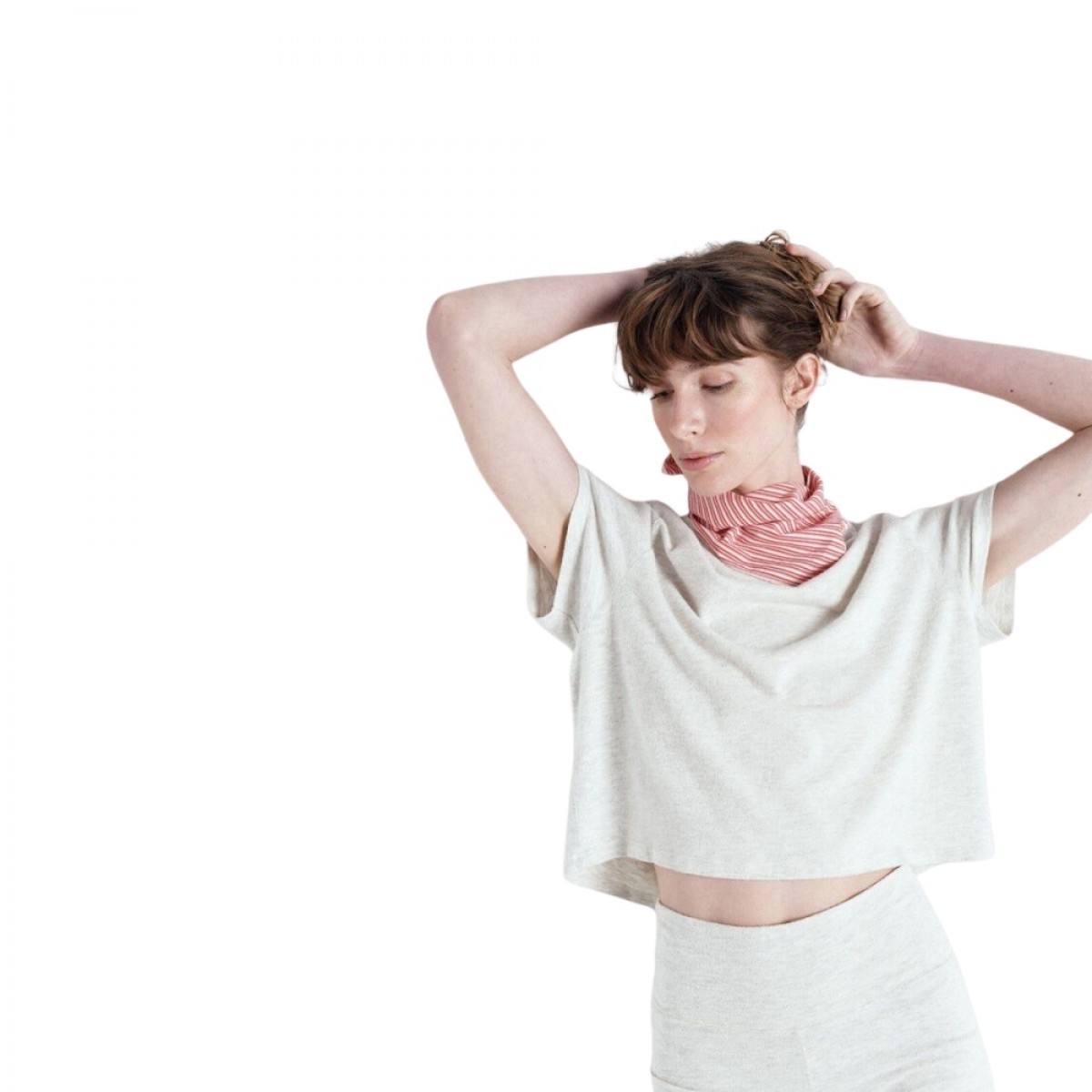 women's t-shirt ypawood - heather grey - model look 