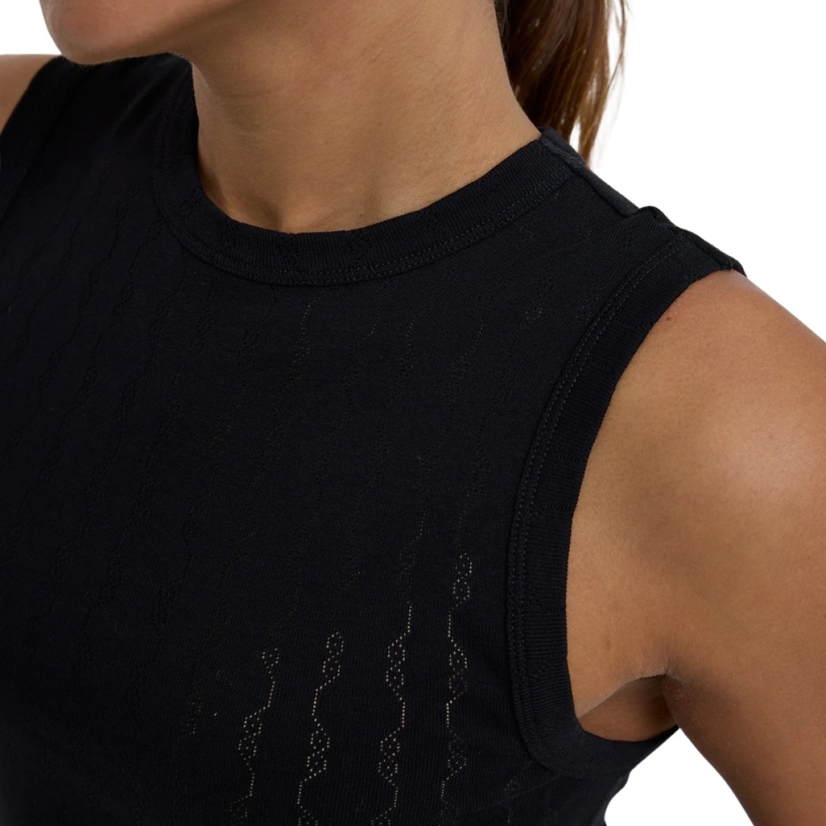 jacquard crush tank top - black - hals 