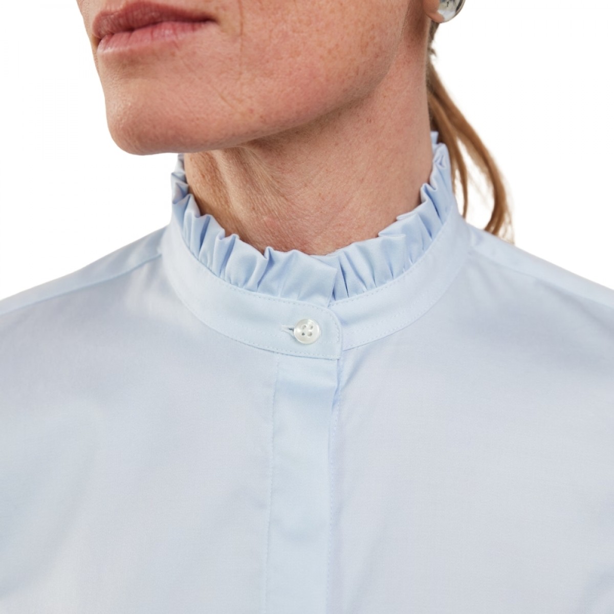 darya blouse frill collar - light blue - model krave 