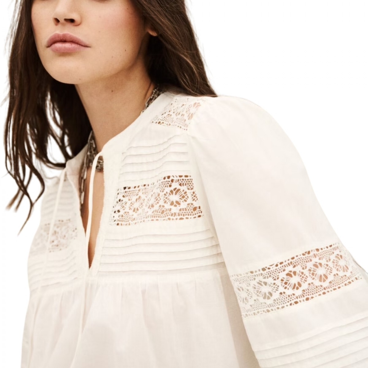 blouse nami - ecru - hals